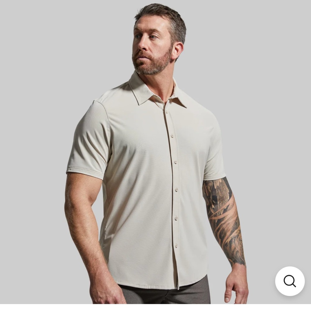 NWT Born Primitive Network Button Down Shirt Size S